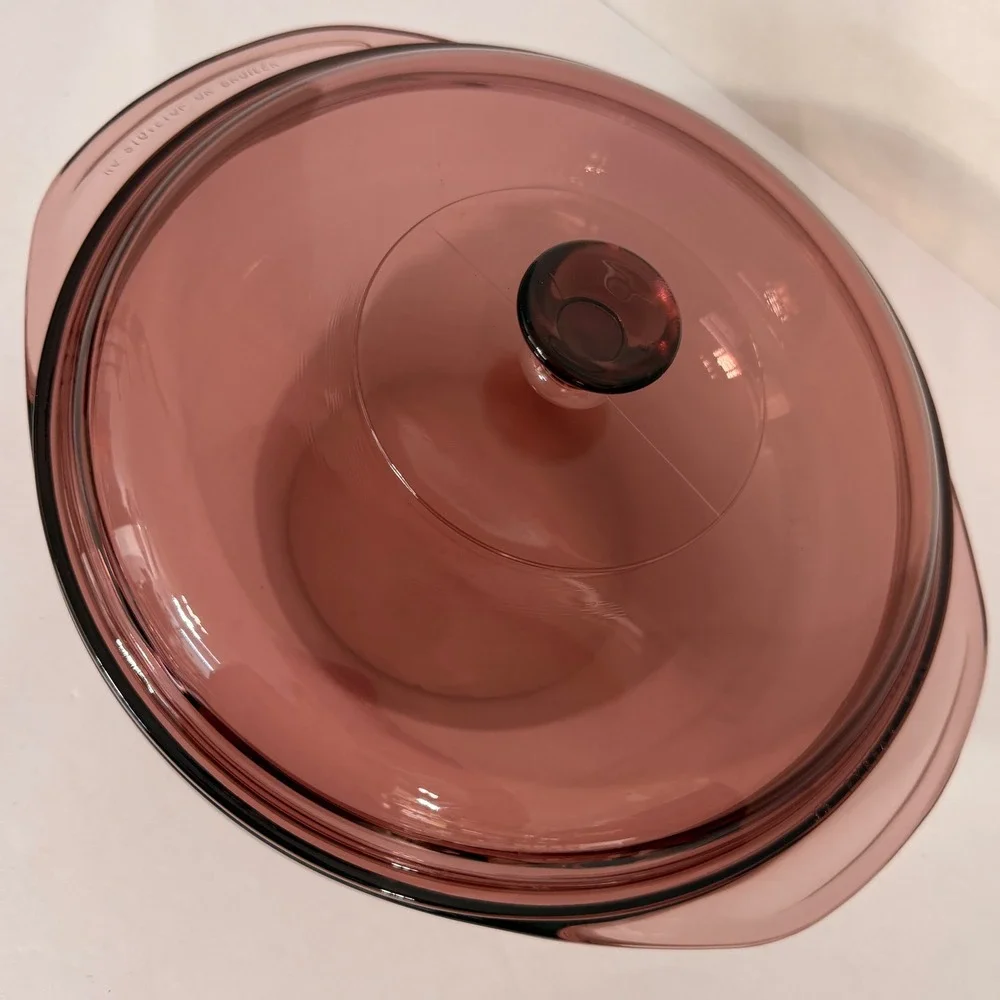 Pyrex Visions Cranberry Glass 2 Quart Round Casserole Dish with Lid 024 USA